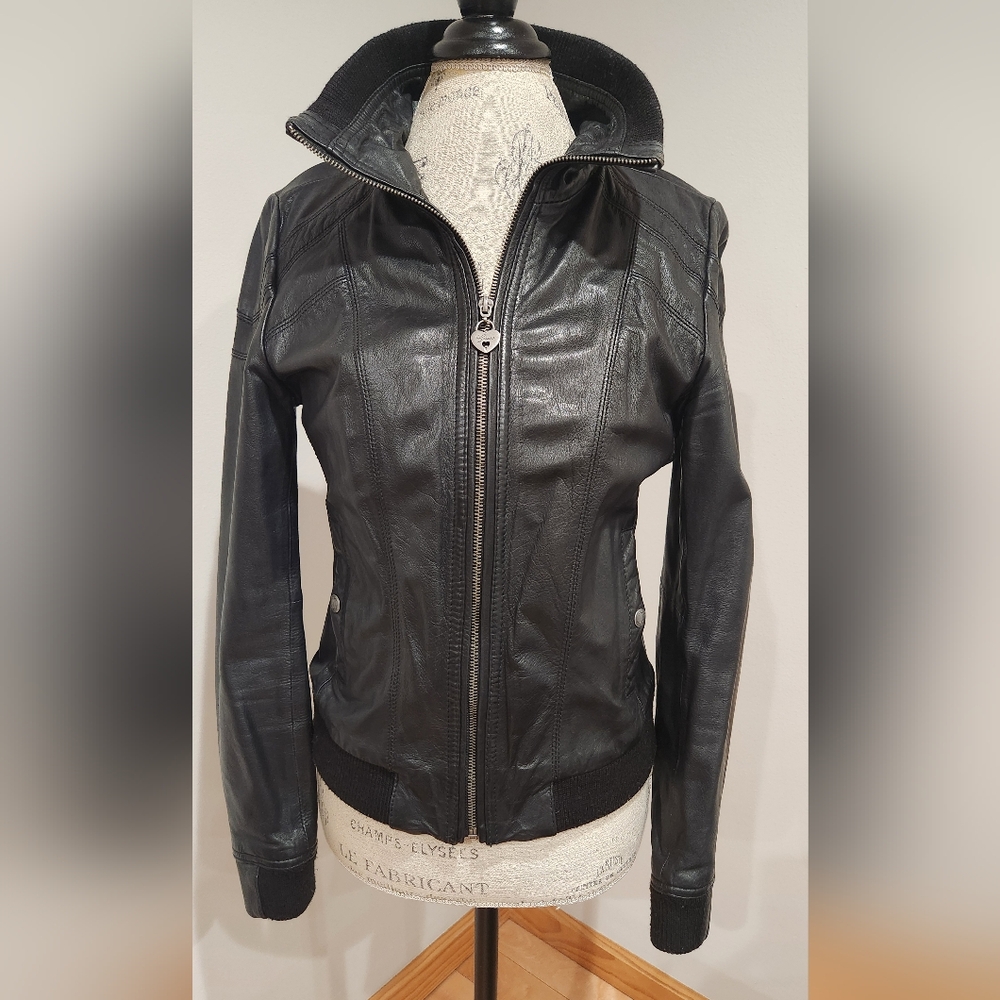GUESS Jeans Black Bomber Leather Jacket With Knitted Details In SIZE M
